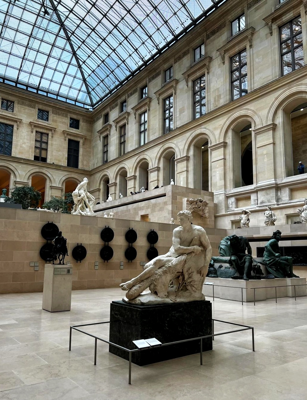 Louvre puns